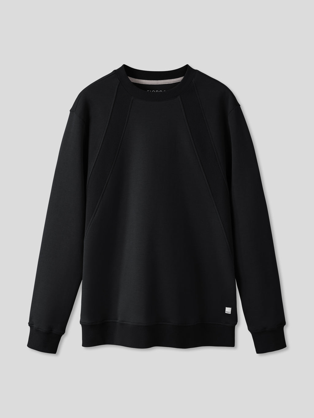 weekend-performance-crew-neck-sweatshirt