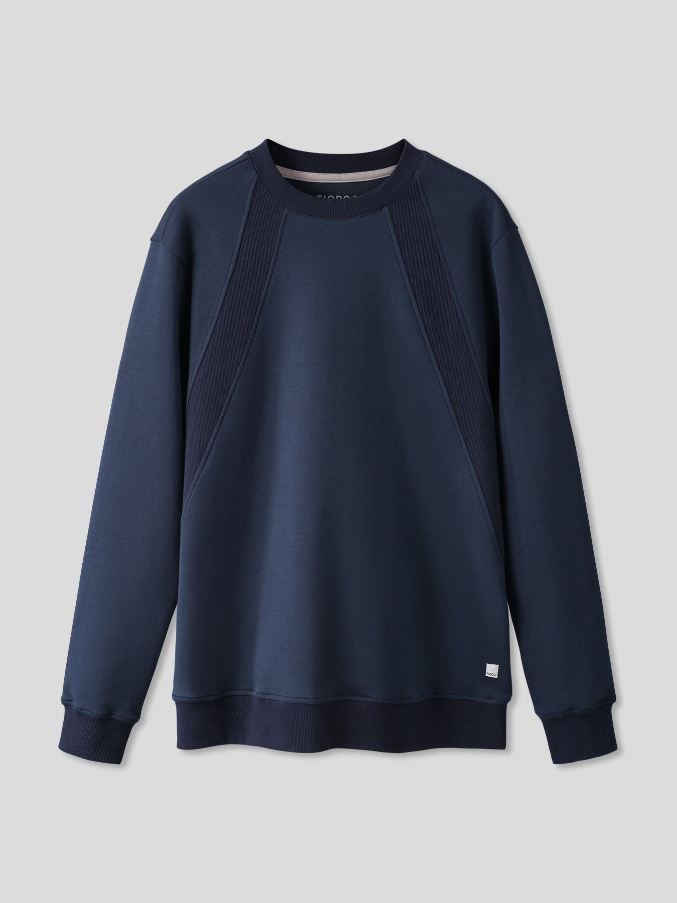 weekend-performance-crew-neck-sweatshirt