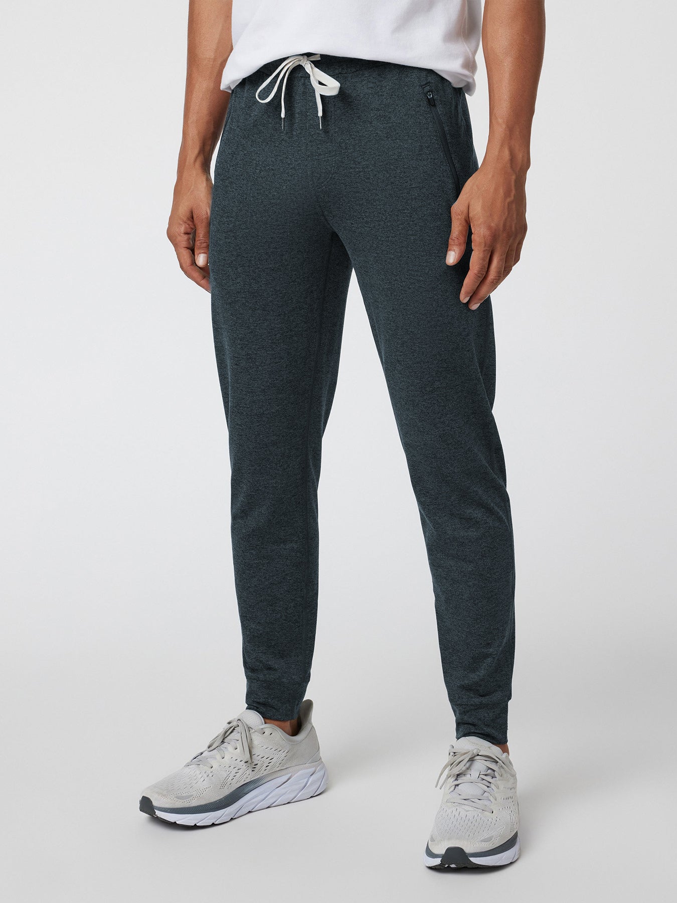 velou-zipper-pocket-jogger